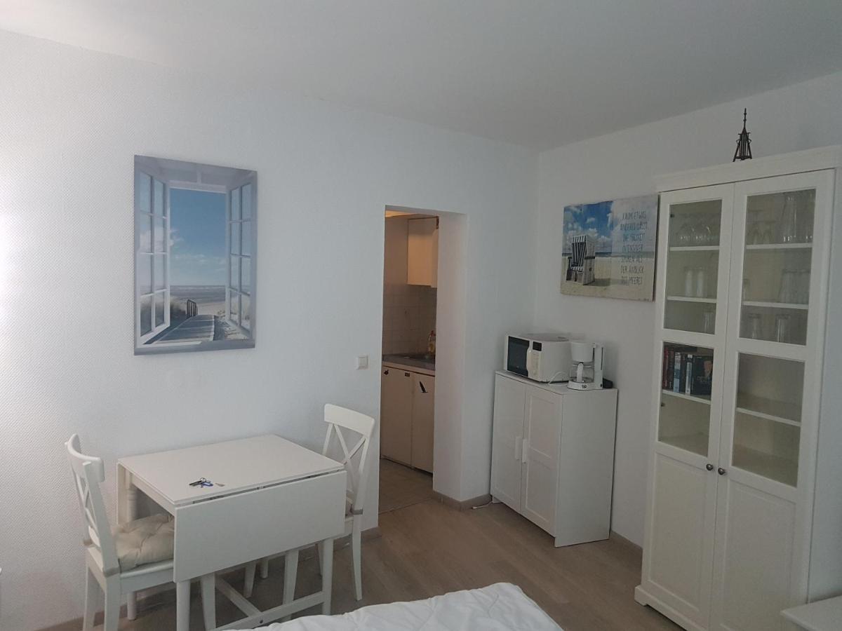 Gemuetliches Apartment Direkt Am Strand Куксхавен Екстериор снимка